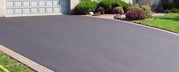 Best Driveway Pressure Washing  in Oak Ridge, FL